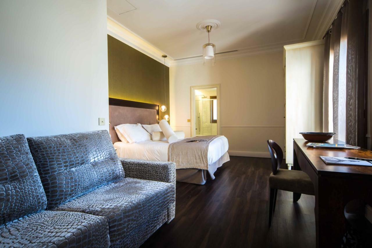 Hotel Hostal Cuba Palma de Mallorca Bagian luar foto
